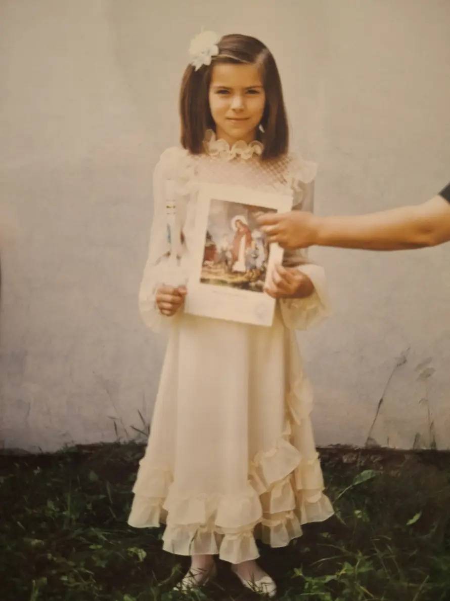 Znaš li tko sam? Uz mamine tople kolače i traktore je rasla, a sada spaja srca u hit showu