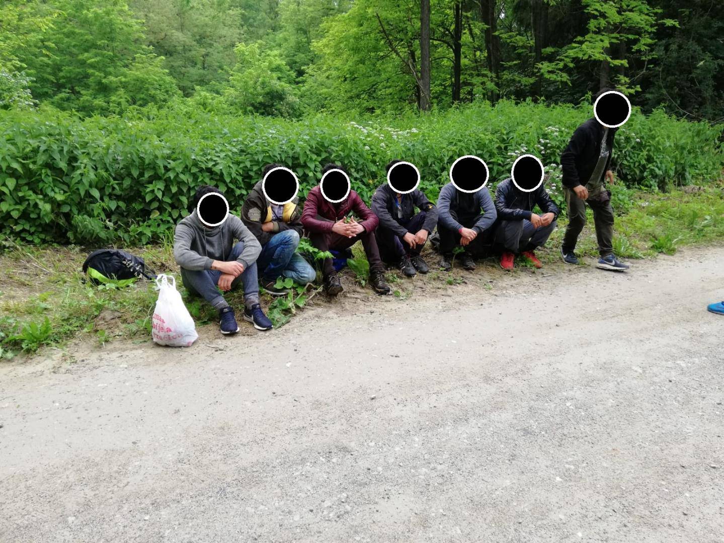 Petorica krijumčara ljudima su uhićeni: Prevozili su migrante