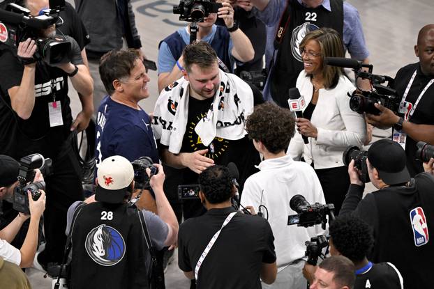 NBA: Los Angeles Lakers at Dallas Mavericks