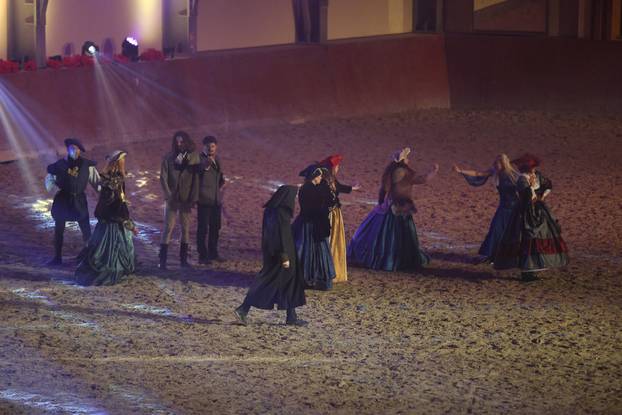 Đakovo: Božićni bal lipicanaca 