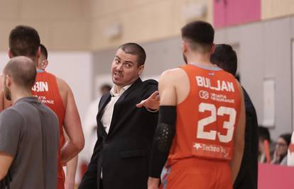 Dino Repeša odlazi iz Cedevite. Presudio mu je Dinamo...