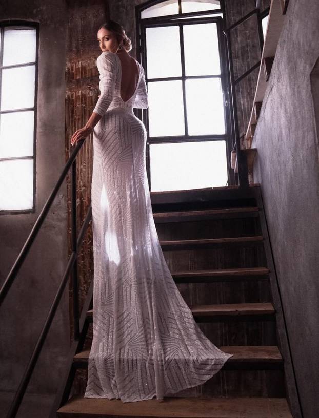 FOTO Mama influencerica: Anita voli pozirati bez ičega na sebi