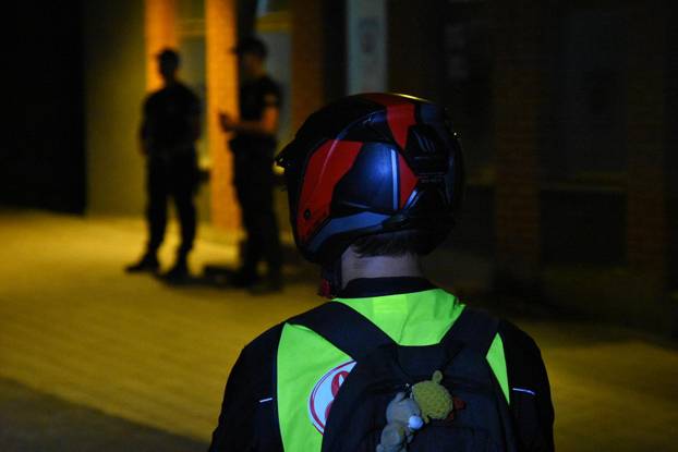 Niš: Ispred Osnovnog suda održan je prosvjed podrške pod nazivom "Svi smo mi Nikolina"