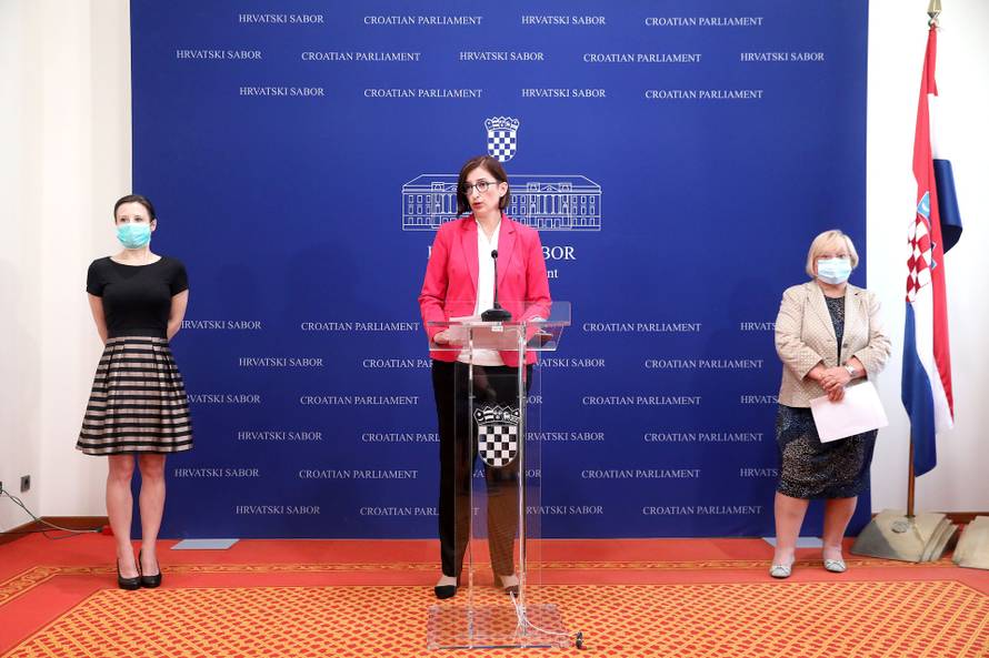 Zagreb: Konfrencija za medije Kluba zastupnika Stranke s Imenom i Prezimenom, Pametnog i GLAS-a