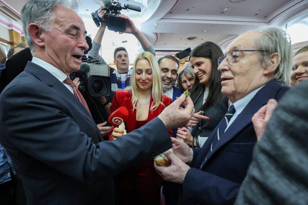 Zagreb: Primanje u prigodi pravoslavnog Božića priredilo je Srpsko narodno vijeće