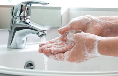 Evo kako se pravilno peru ruke