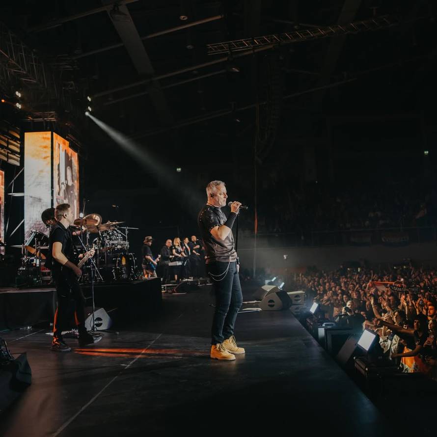 Thompson u Poreču viknuo 'Za dom', publika: 'Spremni'!