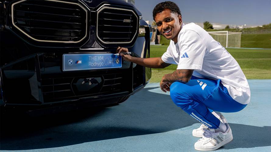 Mbappé poput Livaje: Evo zašto ne smije voziti skupocjeni BMW