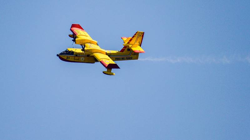 Hrvatska opet šalje Canadair CL-415 u pomoć Albaniji