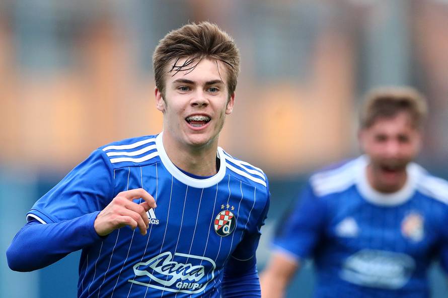 Dinamovi klinci srušili i Šahtar, korak do proljeća u Ligi prvaka!