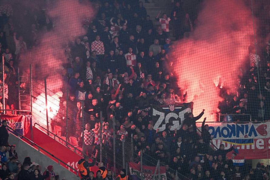 Prag: Atmosfera na tribinama tijekom susreta Češke i Hrvatske u kvalifikacijama za FIFA Svjetsko prvenstvo