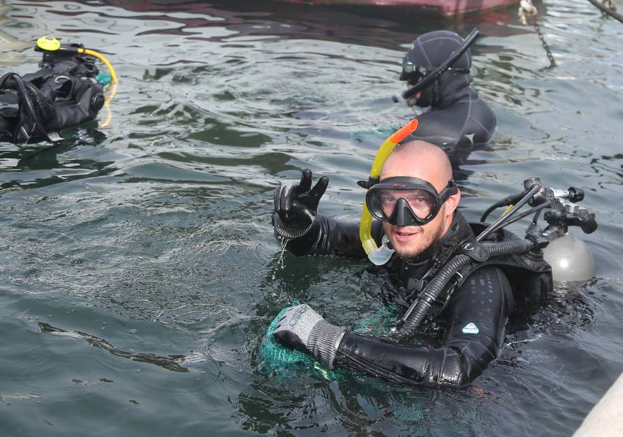 Akcija čišćenja podmorja  organizirana povodom obilježavanja Dana grada