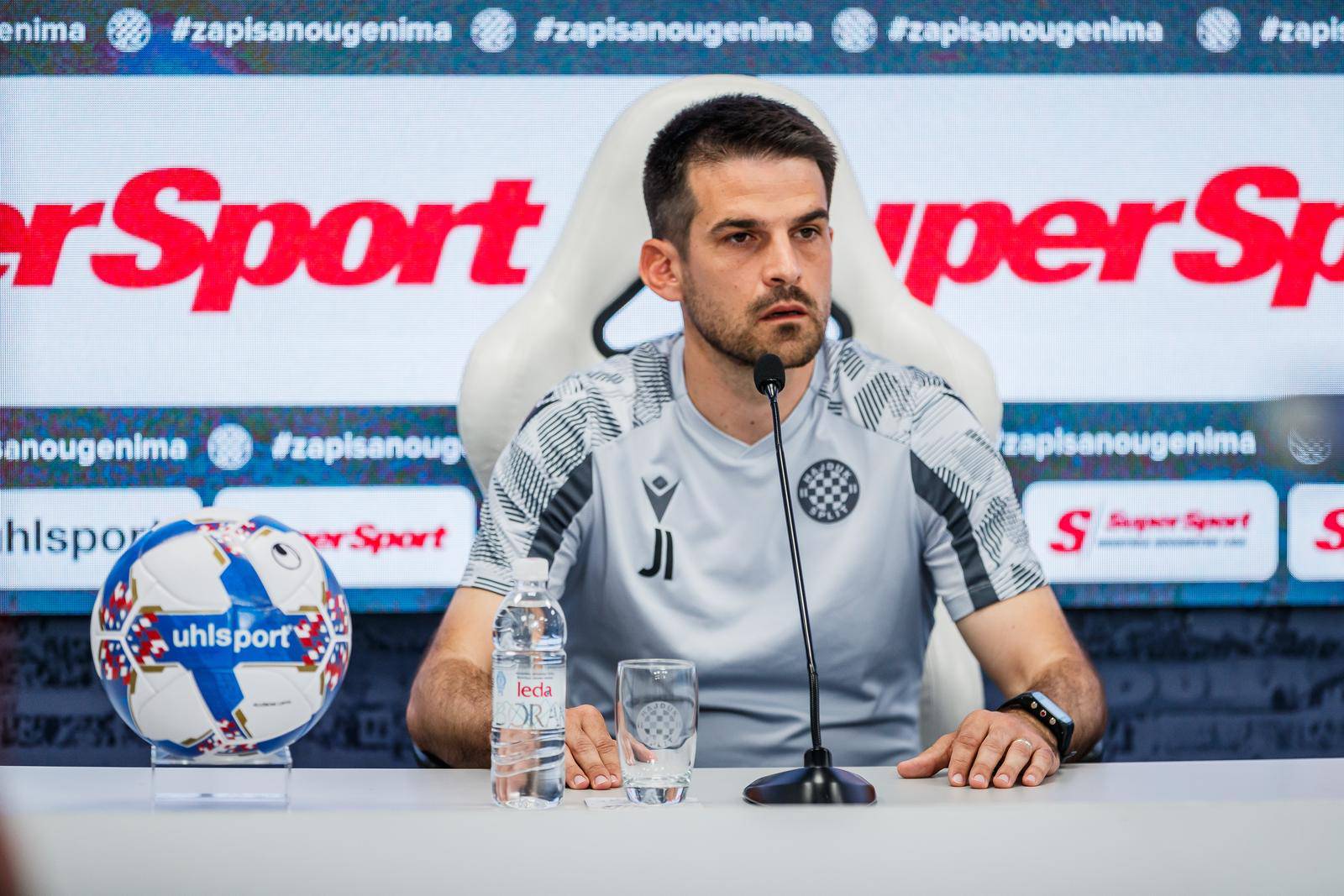 Split: Novi trener Hajduka Jure Ivanković odrzao konferenciju za medije