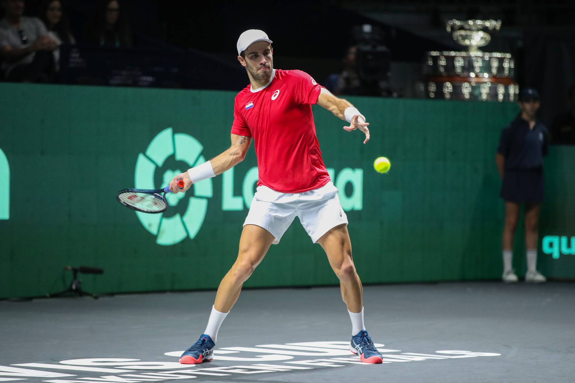 Malaga: Davis Cup, polufinale, Ćorić uvjerljiv protiv Kokkinaksa za vodstvo Hrvatske