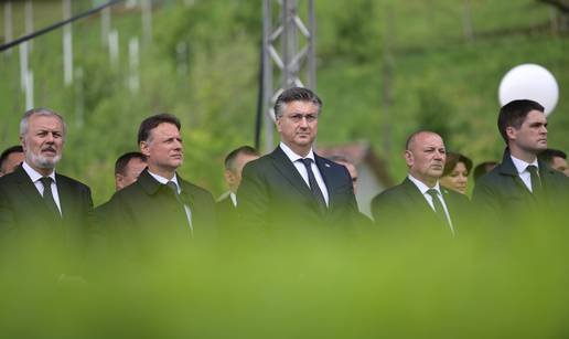 Plenković na misi s osiguranjem svakih par metara, Počasni vod: 'Ne komemoriramo ideologije'