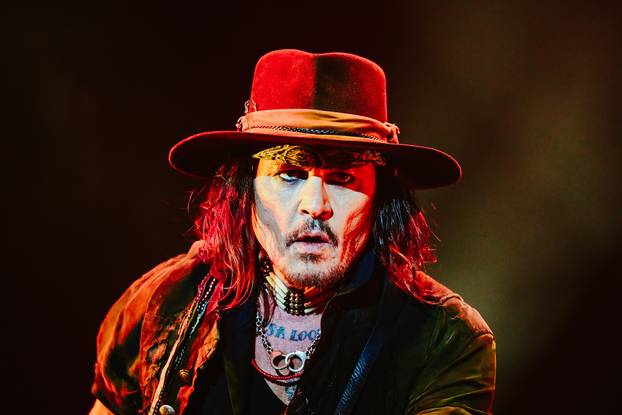 Zagreb: Koncert benda Hollywood Vampires u Areni