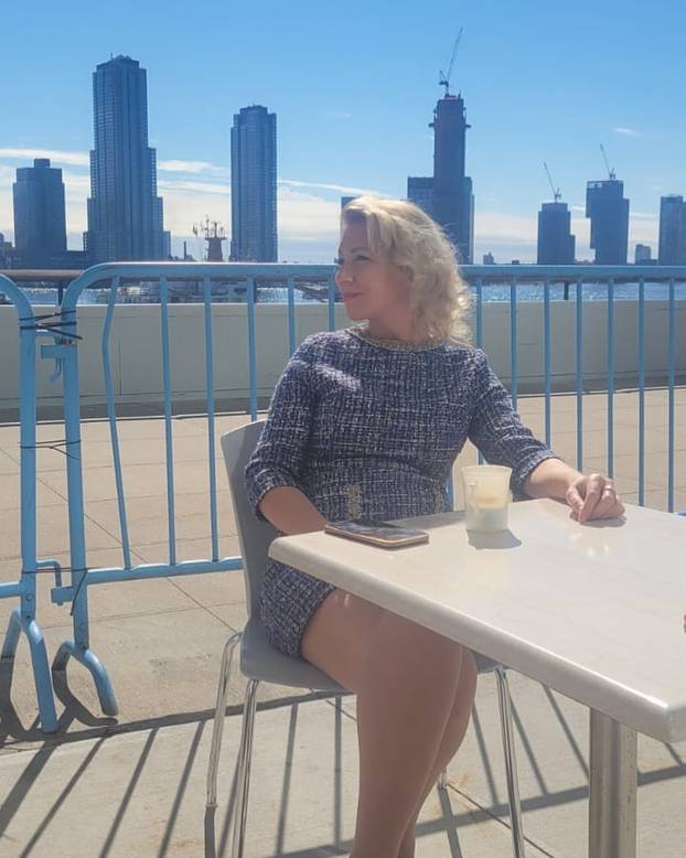 FOTO Zaharova bocnula Srbiju: 'Svjesni su rizika...';  Fotografije s njene svadbe 'zapalile' mreže