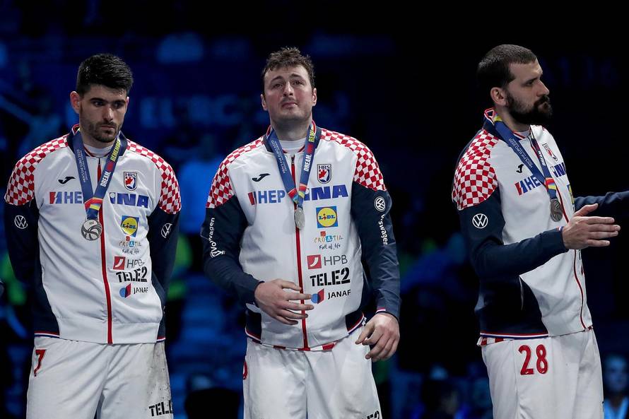 Stockholm: Rukometaši Hrvatske nakon borbe u finalu okrunjeni srebrnim medaljama