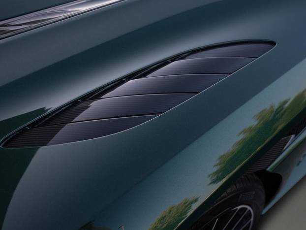 FOTO Ovo je najskuplji auto na oglasu: Bondov miljenik do 'stotke' treba tek 3,6 sekundi