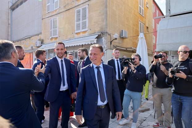 Zadar: Predsjednik Hrvatskog sabora Gordan Jandroković obišao je manifestaciju pod nazivom „Pijat na Pijaci“ 