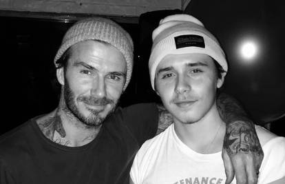 Beckhamov sin je napunio  18: 'Sada možemo zajedno na piće'