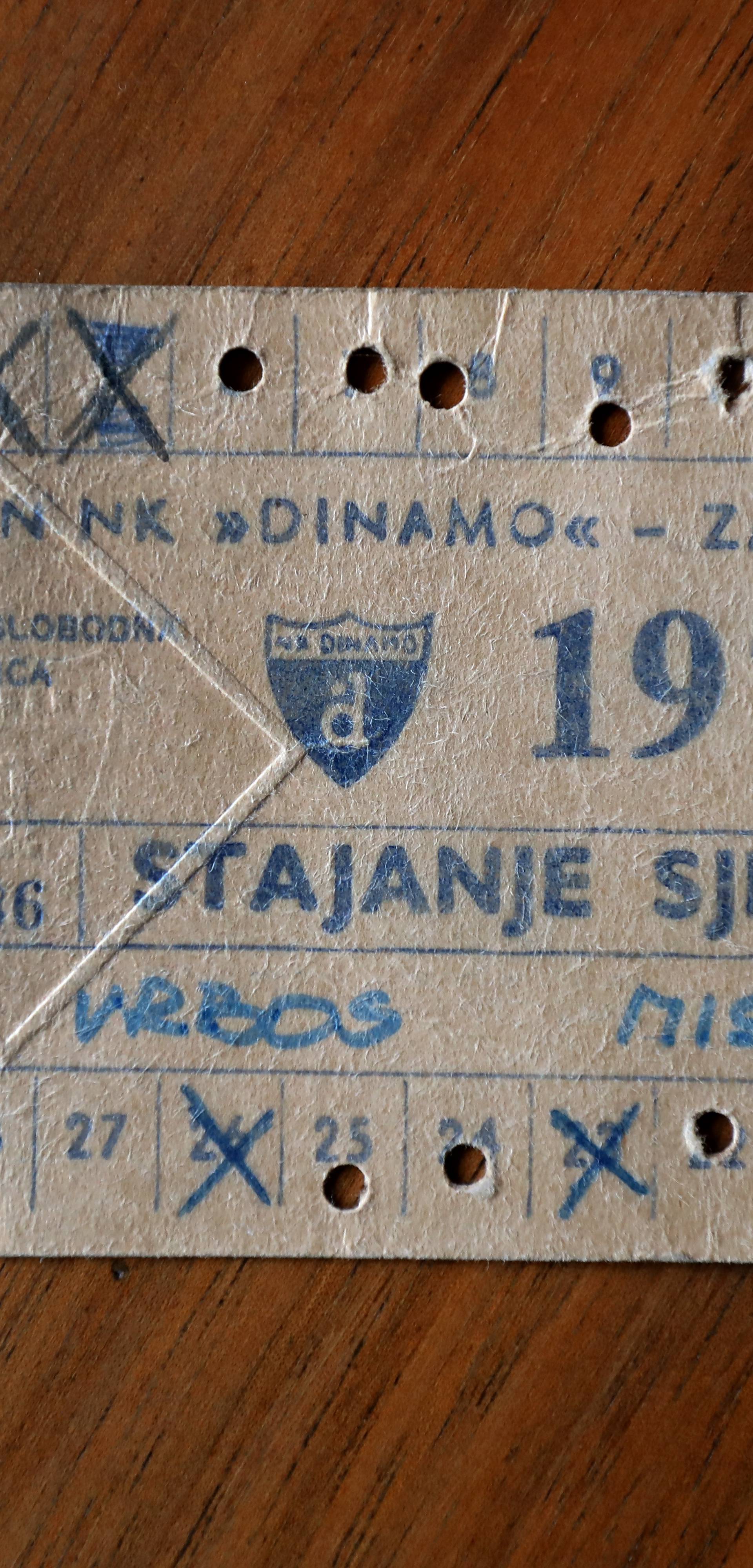 Vjerni Dinamov navijač: Čuvam kartu od proljeća 1970. godine