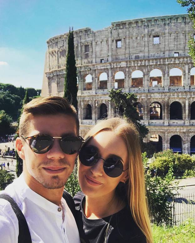 FOTO Tajnovita plavuša osvojila je srce Dinamova dokapetana