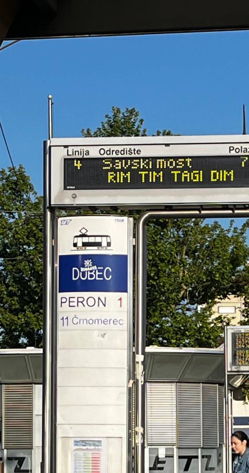 Zagrepčanka čekala tramvaj i vidjela ovo, nazvali smo ZET. Rekli su nam samo: 'Mijauuu'