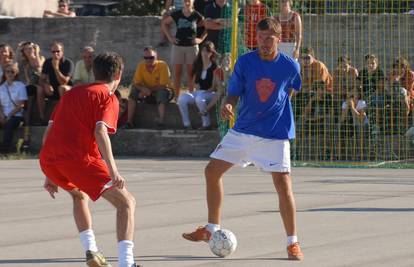 Split: Nogometaši igrali za stradale kornatske junake