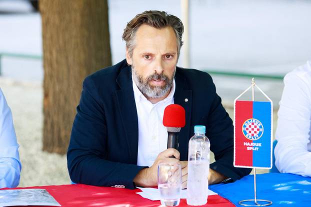 Split: Konferencija za medije o izgradnji tematskog parka na Poljudu