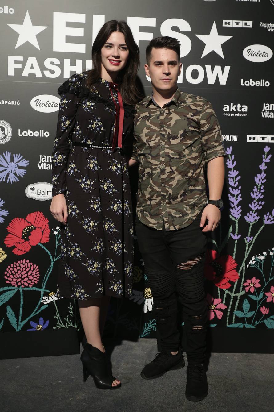 Neprepoznatljiva Borna Rajić zavodila dekolteom do pupka