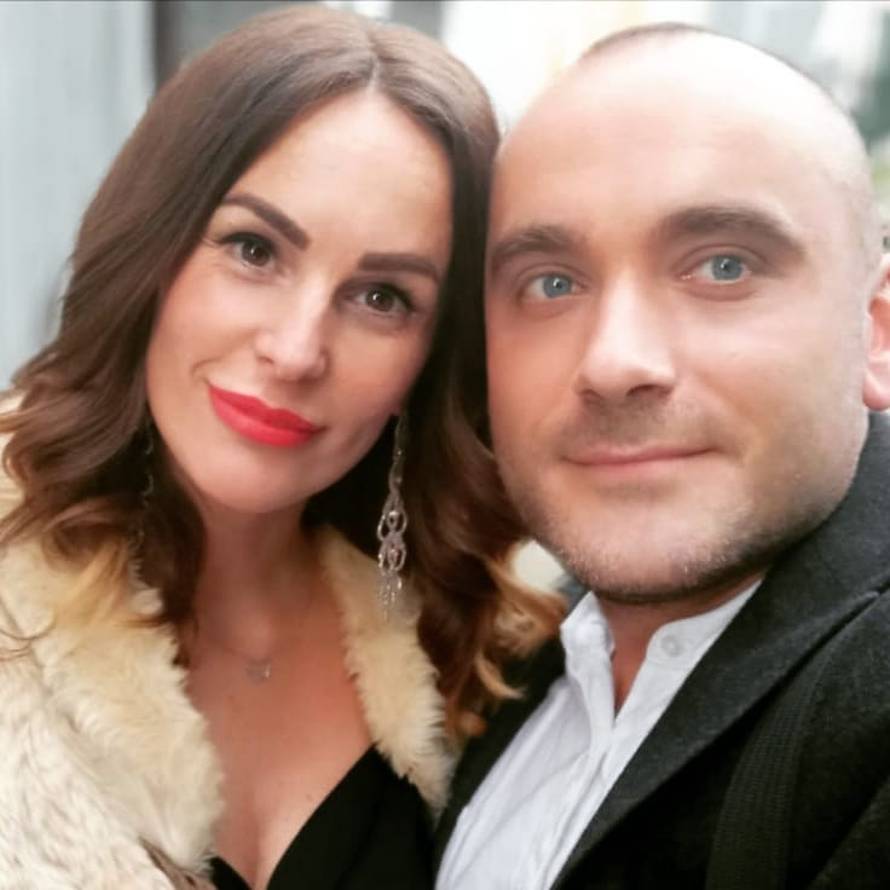 Sanela obrisala fotke s Ernom i Jasminom, svoj profil posvetila Edinu: Zajedno su se tetovirali?