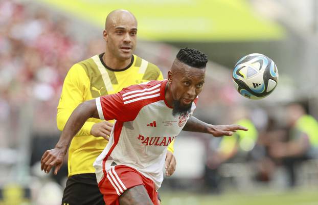 firo : 07/23/2023, football, soccer, 1st division, 1st Bundesliga, season 2023/2024, FC Bayern Munich, team presentation, legends game, FC Bayern - Borussia Dortmund,