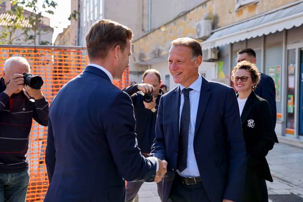 Zadar: Predsjednik Hrvatskog sabora Gordan Jandroković obišao je manifestaciju pod nazivom „Pijat na Pijaci“ 