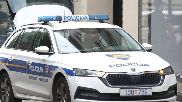 Zagreb: Policijski očevid u poslovnici Mikronisa