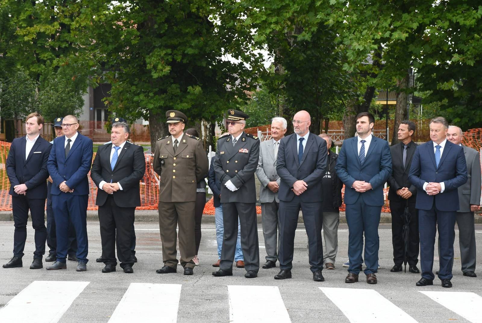 Polaganje vijenaca povodom Dana općine Gline