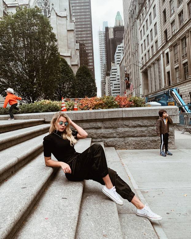 FOTO Slovenska manekenka 'ukrala' je srce Luke Dončića. Zaručili su se na lijepom Bledu