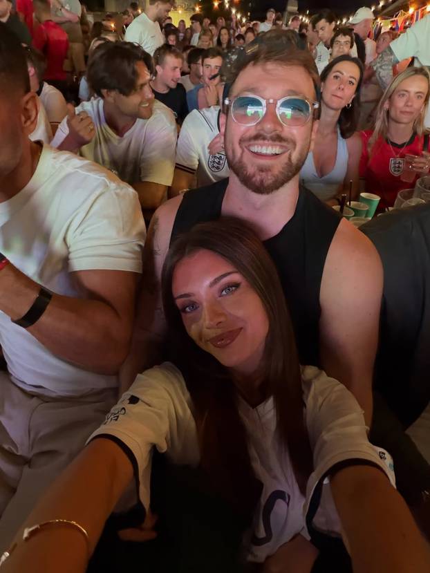FOTO Multitalentirana bomba: Ova DJ-ica iz Londona zaludjela je cijeli internet izgledom