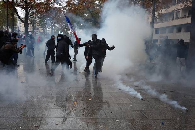 Second nationwide day of protests against the cost of living in France