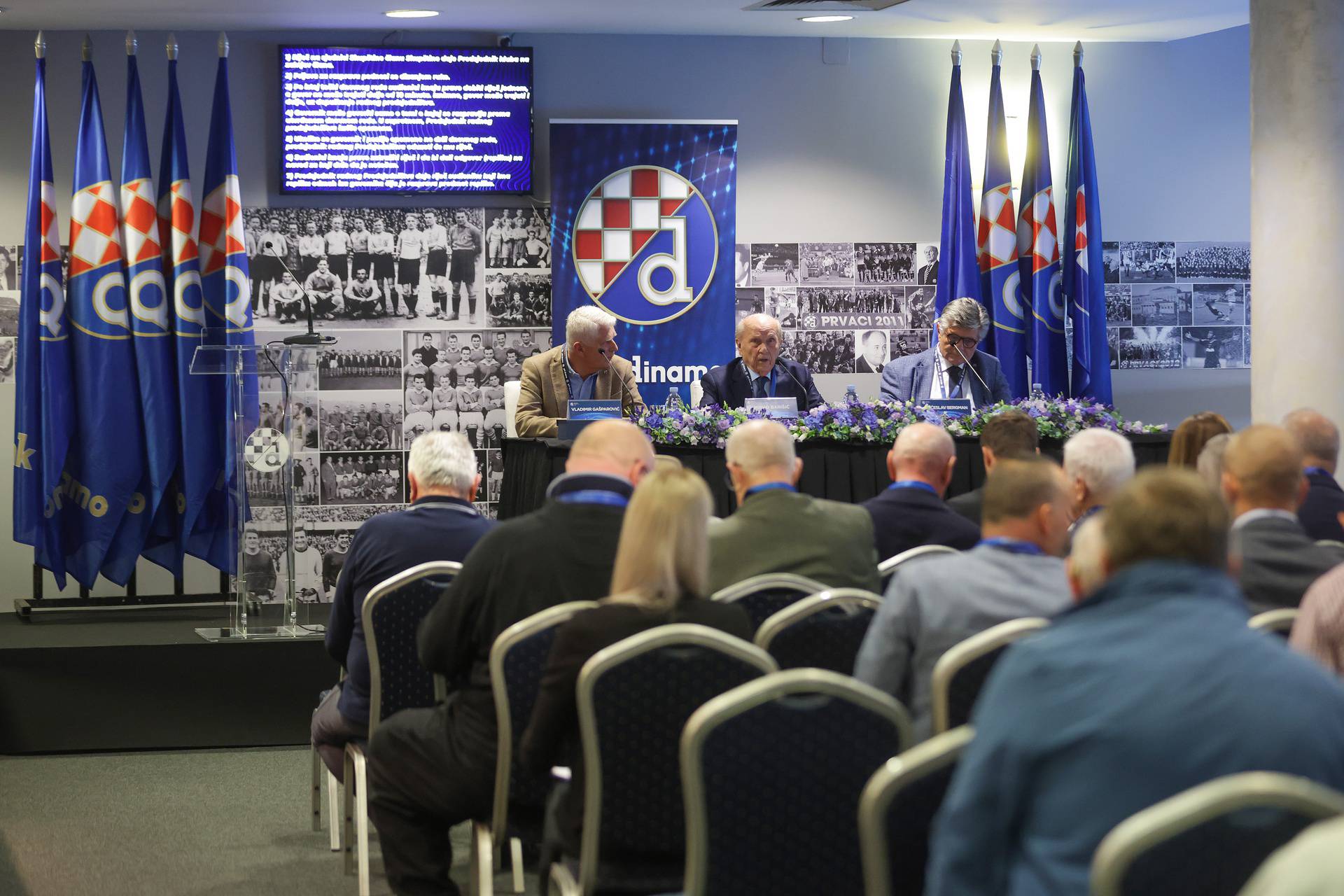 Zagreb: Na stadionu Maksimir počela je skupština GNK Dinama