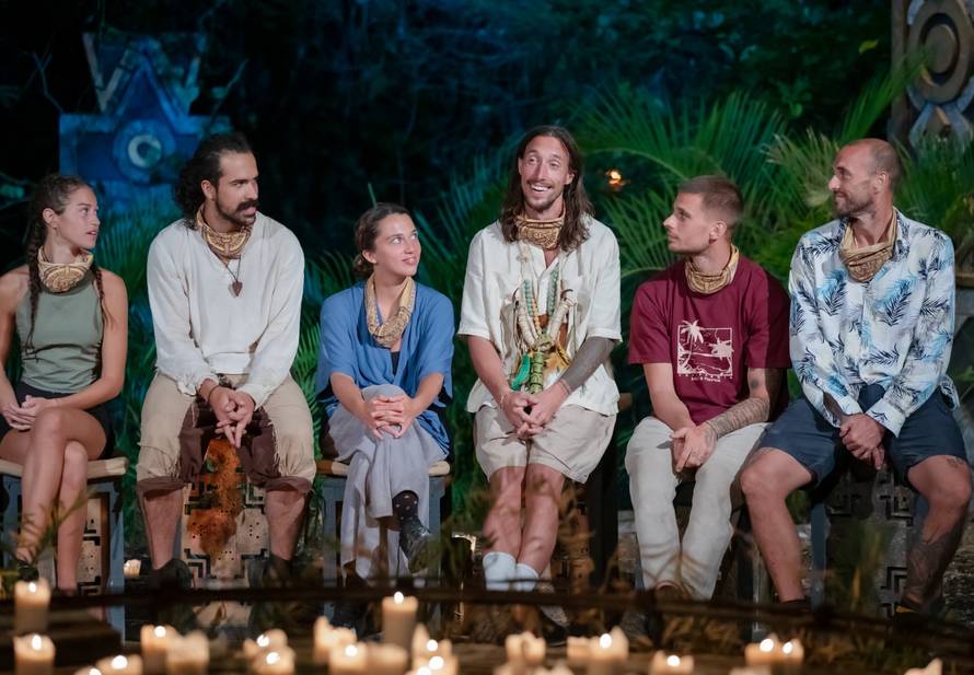 Survivor: Žuto pleme na vijeću u rukavicama. 'Siguran sam u to'