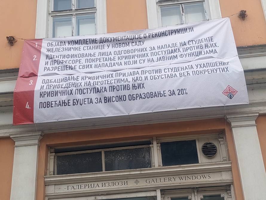 'Kad Vučić vidi ovoliku masu, shvatit će da nema svrhe': Po Beogradu odjekuje 'Pumpaj!'