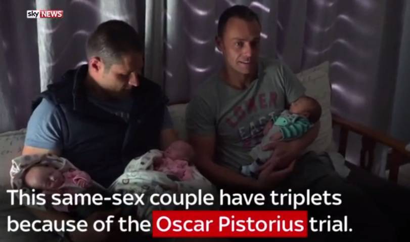 Prvi gay par na svijetu dobio je trojke: 'Ovo je pravi blagoslov'