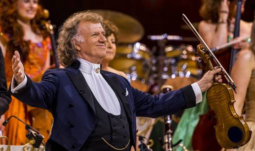 Andr&eacute; Rieu ostvarit &cacute;e san dje&ccaron;jem pjeva&ccaron;kom talentu: Pogledajte kako se prijaviti