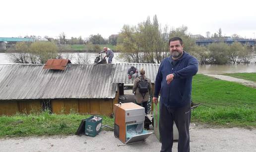 Nema više naše birtije! Ruši se Sidro, legendarni klub na Savi