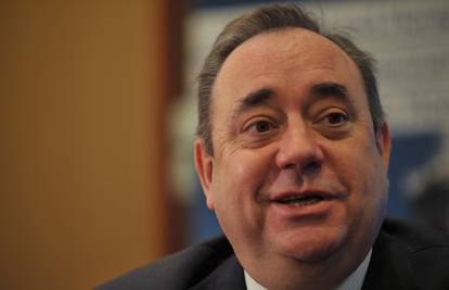 Škoti će o izlasku iz Britanije odlučivati u jesen 2014. godine