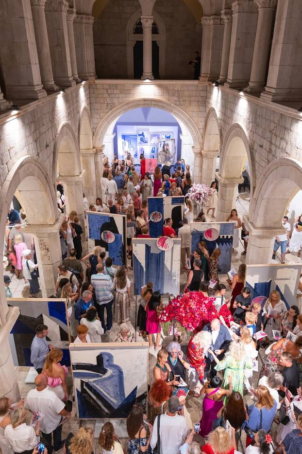 Dubrovnik: Saša Šekoranja otvorio izložbu svojih radova u atriju palače Sponza