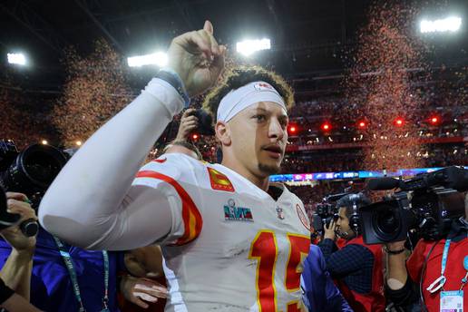 Kansas City Chiefsi i čudesni Mahomes osvojili Super Bowl!