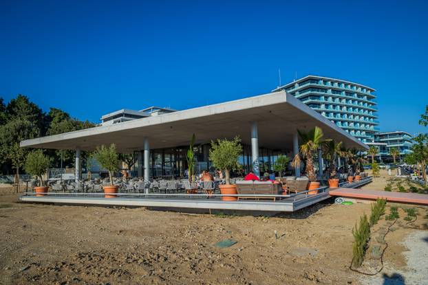 Split: Novootvoreni kafići na Žnjanskom platou: Gaal i Central Beach