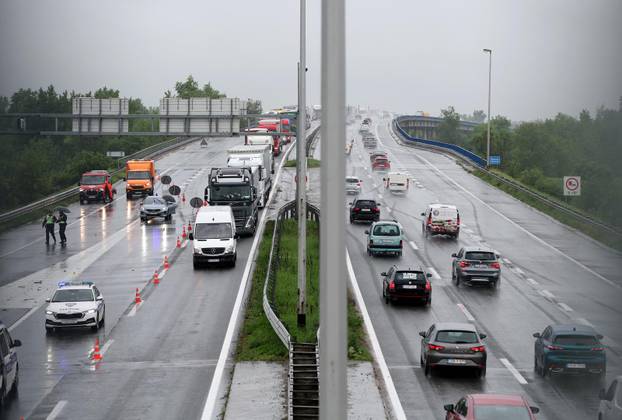 Dvije osobe poginule u prometnoj nesreći na zagrebačkoj obilaznici 